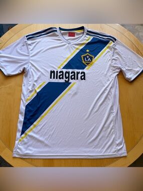 LA Galaxy Niagara Soccer Jersey Mens Large White Blue Yellow #8 MLS Futbol